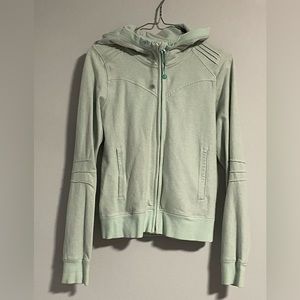 Lululemon sweater